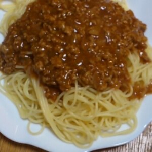 煮込みハンバーグソースでミートスパゲティ